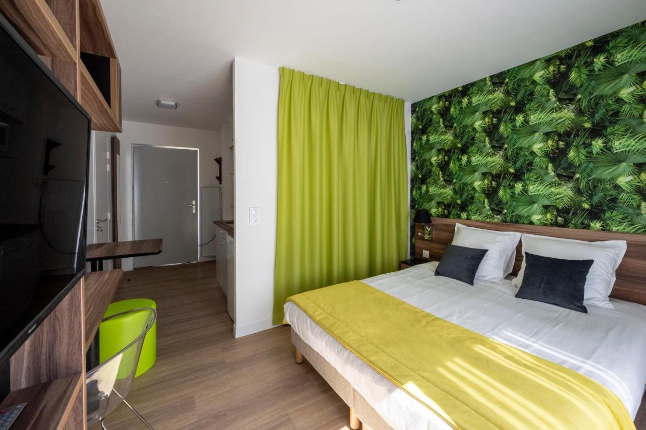 Athome Residence Et Spa Ла-Рошель Экстерьер фото
