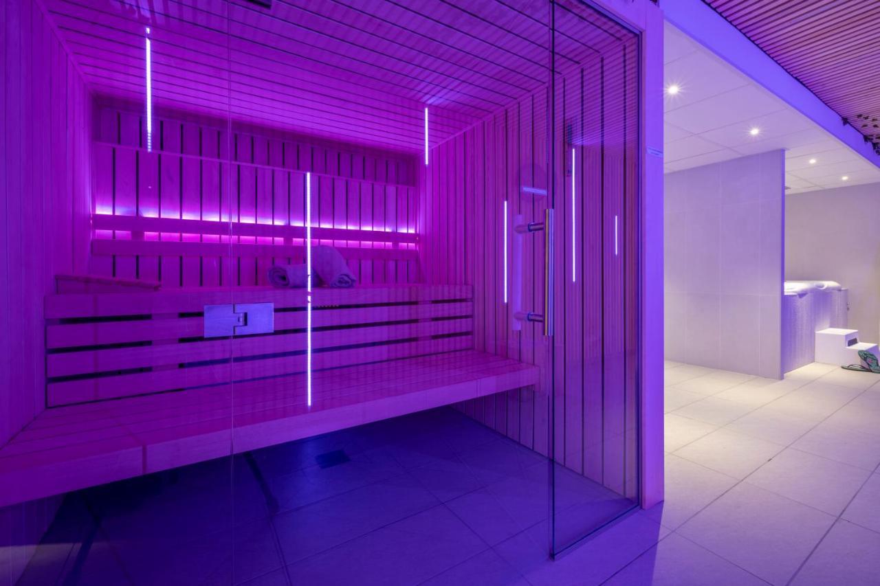 Athome Residence Et Spa Ла-Рошель Экстерьер фото