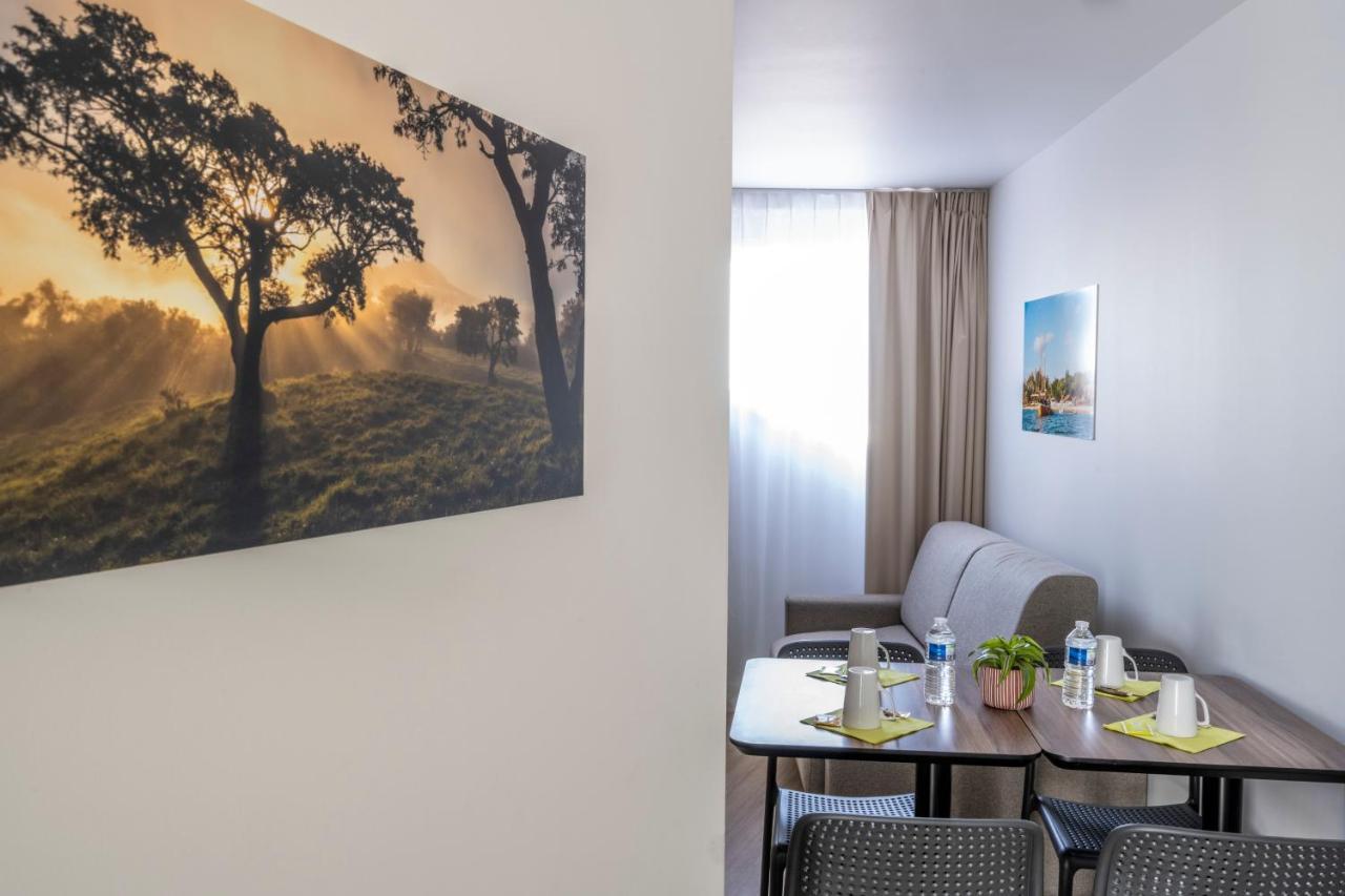Athome Residence Et Spa Ла-Рошель Экстерьер фото