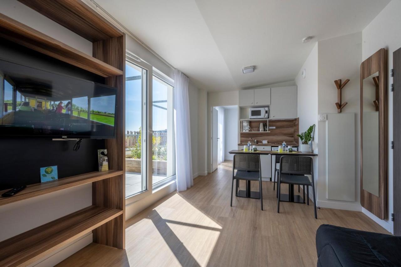 Athome Residence Et Spa Ла-Рошель Экстерьер фото