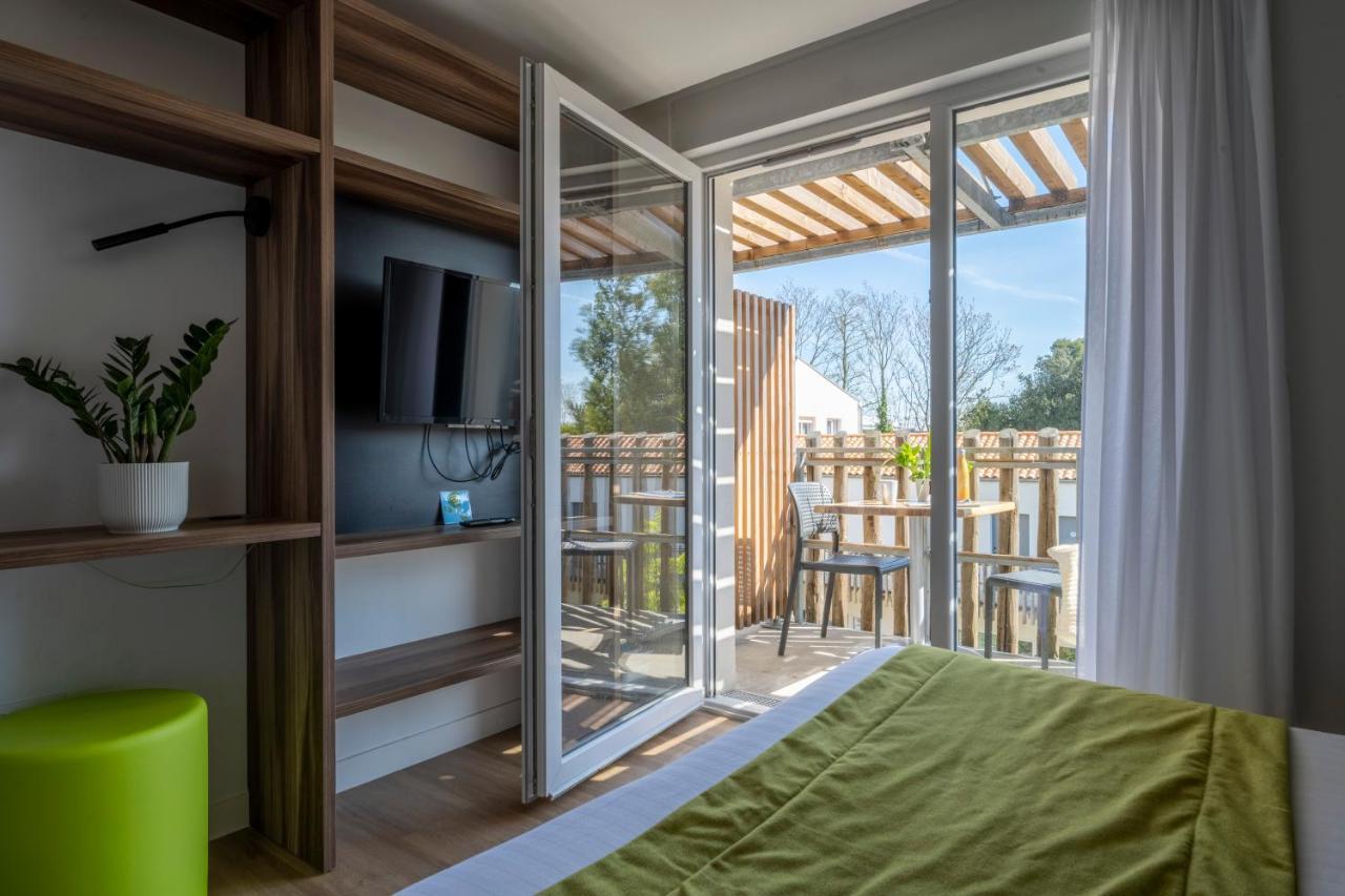 Athome Residence Et Spa Ла-Рошель Экстерьер фото