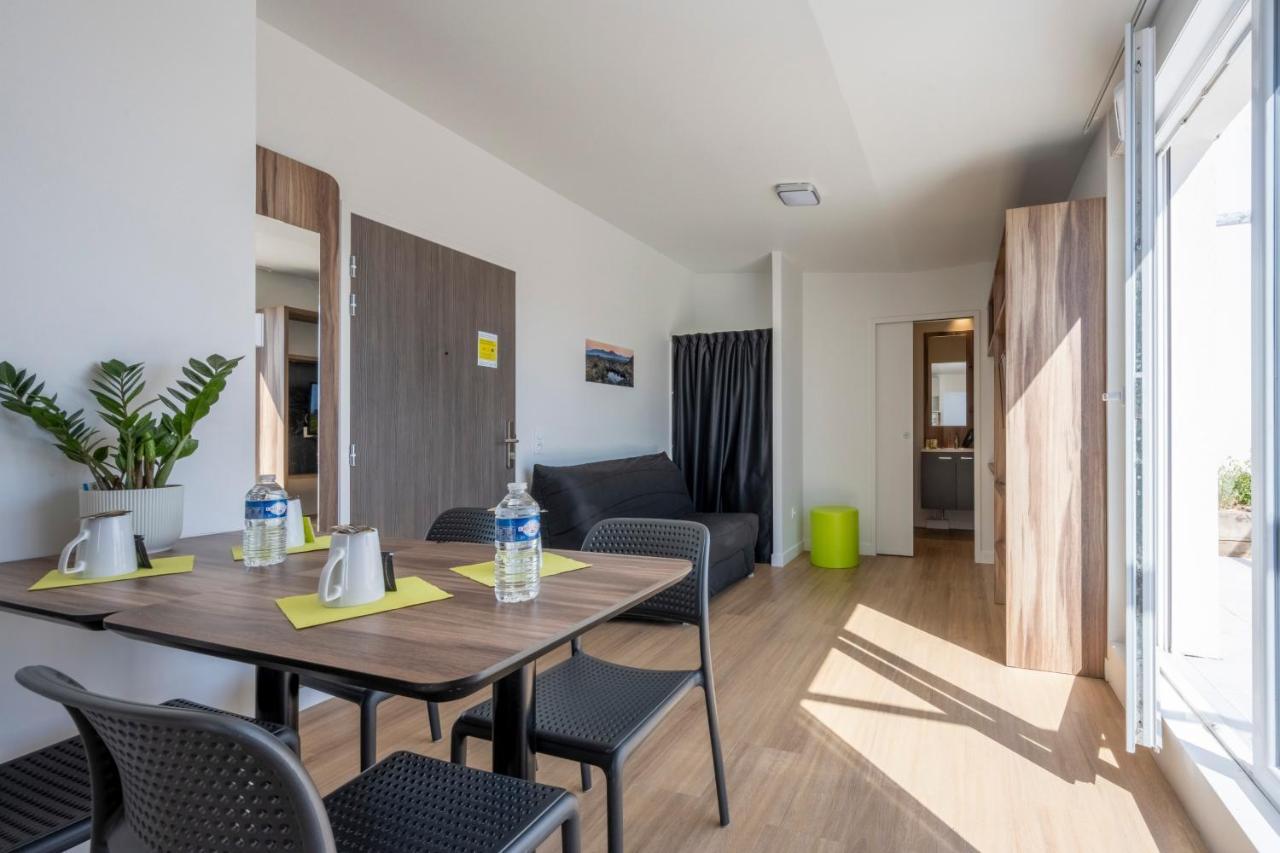 Athome Residence Et Spa Ла-Рошель Экстерьер фото