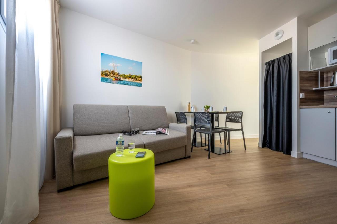 Athome Residence Et Spa Ла-Рошель Экстерьер фото