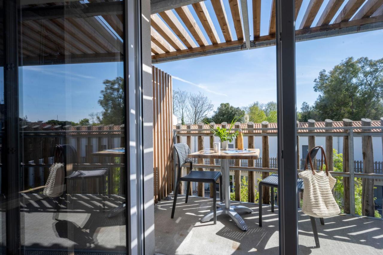 Athome Residence Et Spa Ла-Рошель Экстерьер фото